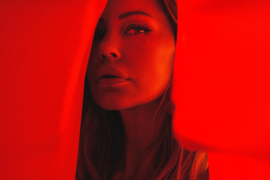 Attend Debora De Luca Live