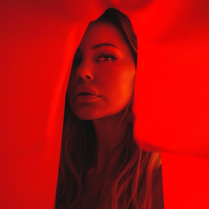 Attend Debora De Luca Live